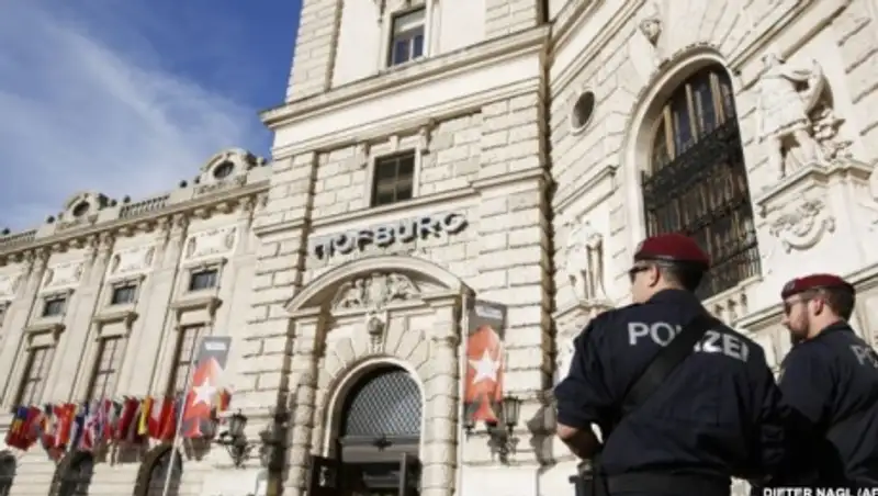 СМИ: полиция Вены усилила меры безопасности после сообщений об угрозе терактов