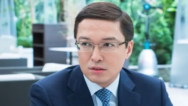 Подход ко всем банкам будет одинаковым – Д. Акишев