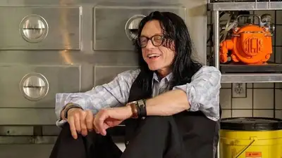 создатель самого худшего фильма, фото - Новости Zakon.kz от 24.03.2023 12:51