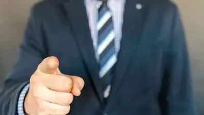 юрист, чиновник, мошенник, фото - Новости Zakon.kz от 22.11.2021 11:25