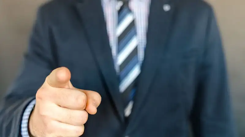 «Внештатный советник депутата» обманывал казахстанцев