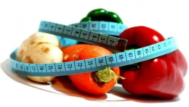 Эксперты советуют худеющим отказаться от любимых блюд 