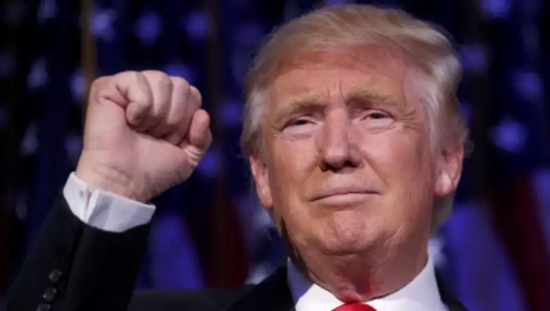 Рейтинг Трампа вырос до 45%