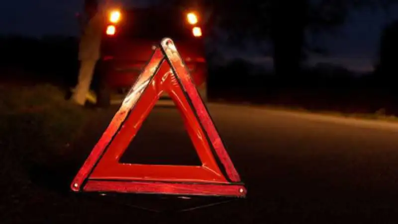 Автомобиль сбил женщину с ребенком на пешеходном переходе в Усть-Каменогорске