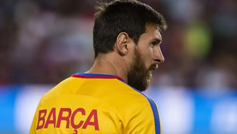 Месси пытался удержать Неймара обещанием помочь завоевать «Золотой мяч»