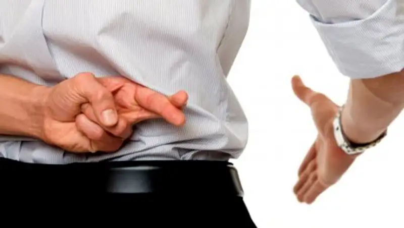 В Алматы полицейские разыскивают жертв серийных мошенников