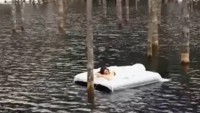 кадр из видео, фото - Новости Zakon.kz от 15.04.2021 15:54