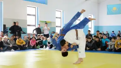 Zakon.kz, фото - Новости Zakon.kz от 06.04.2015 20:46