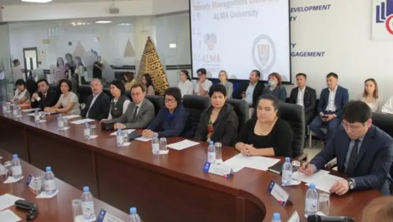 Служению интересам общества обучат студентов Алматы