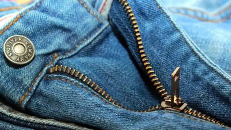 Девушку-подростка повесили за ношение джинсов в Индии