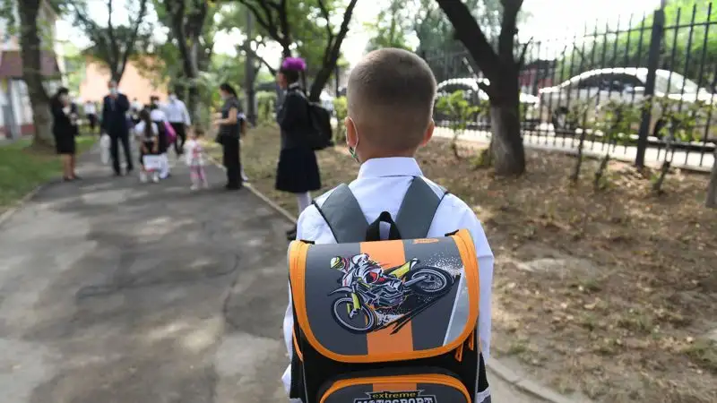 Материальную помощь для подготовки к школе получат 400 тысяч детей в Казахстане