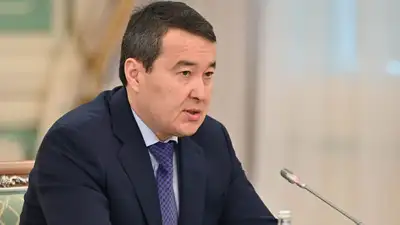 Премьера попросили увеличить бюджет моногородов на ремонт ЖКХ и инвестпроекты, фото - Новости Zakon.kz от 23.12.2022 08:26