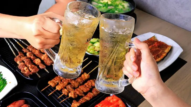 Гастроэнтеролог назвала самые вредные и самые полезные для печени продукты