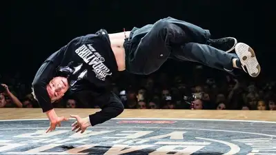 Брейкинг Серебро МТ, фото - Новости Zakon.kz от 19.06.2023 14:33