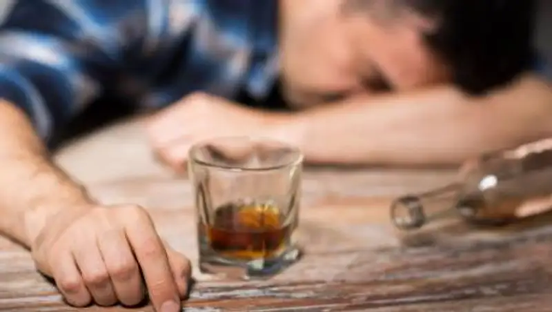 За аморальное поведение из Павлодарской области выдворили россиянина