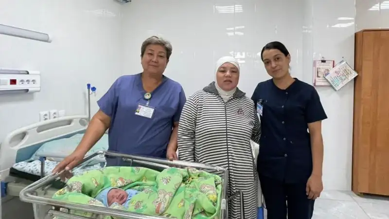40-летняя жительница Туркестанской области родила 11-го ребенка, фото - Новости Zakon.kz от 25.09.2023 16:07