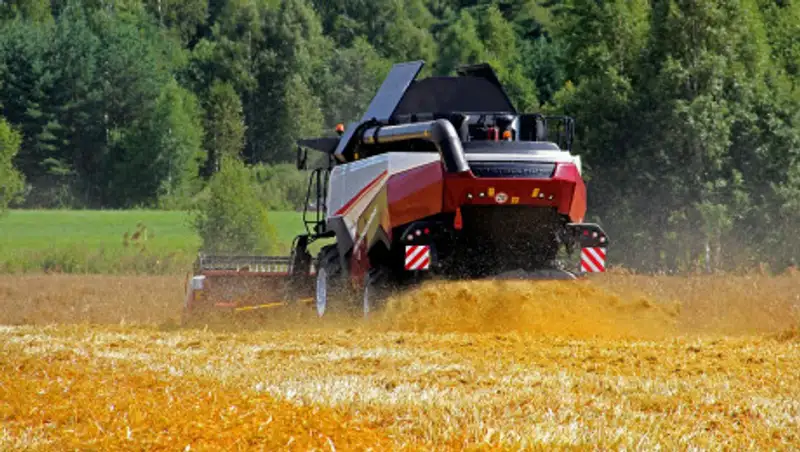 Скляр: Необходимо принять комплекс мер по развитию отечественного сельхозмашиностроения