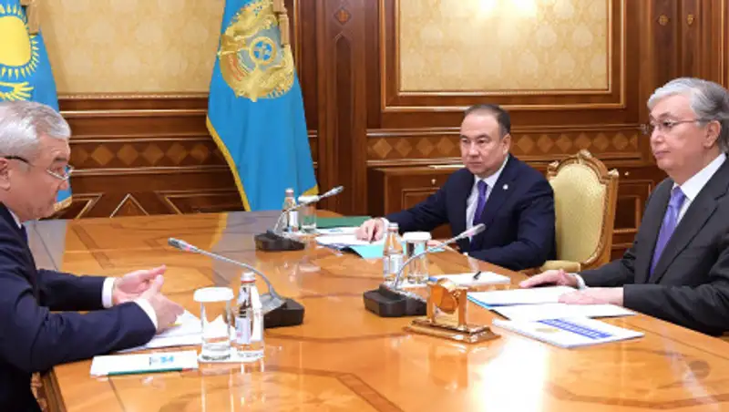 Токаев поручил не привлекать иностранцев на организацию юбилея Абая