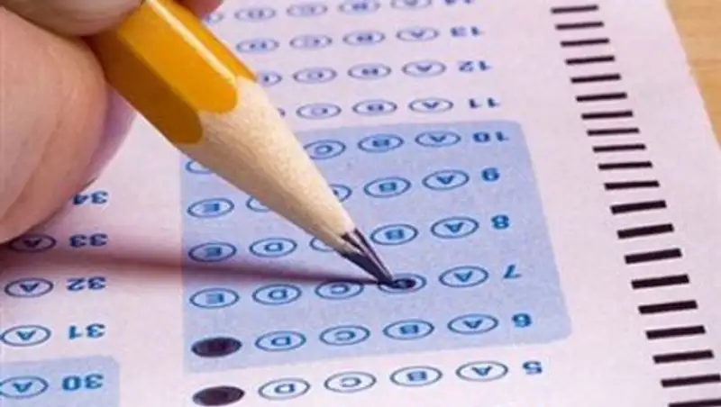 Более 10 тысяч запрещенных предметов было изъято в первый день ЕНТ