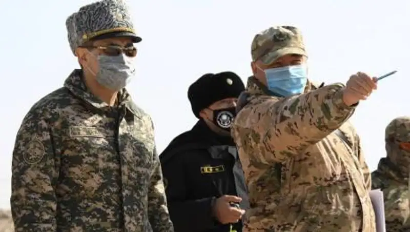 Министр обороны проверил ход учений сил специальных операций