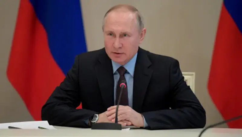 Путин отменил штраф за показ свастики при условии осуждения нацизма