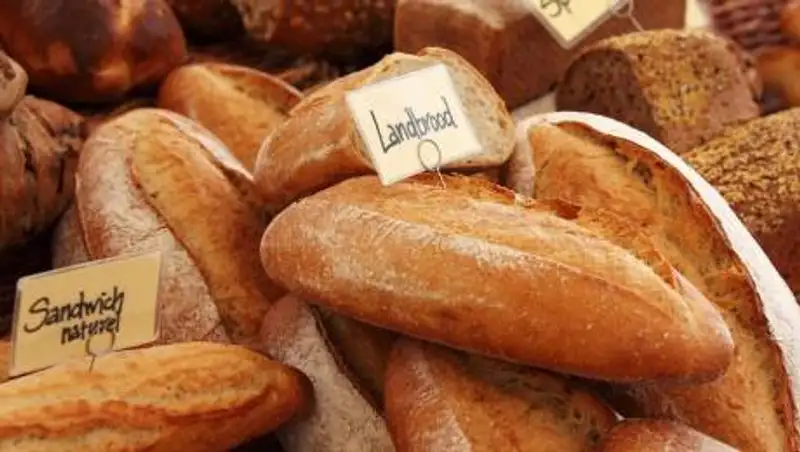 Рост цен на продукты в Алматы объяснил аким