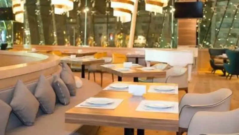 В Атырау увеличили время работы кафе и ресторанов