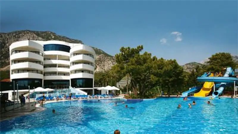 Казахстанских туристов вынуждают дважды платить за турецкие отели