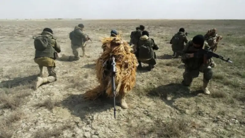 Спецподразделения Атырауского гарнизона отработали действия в дневное и ночное время суток