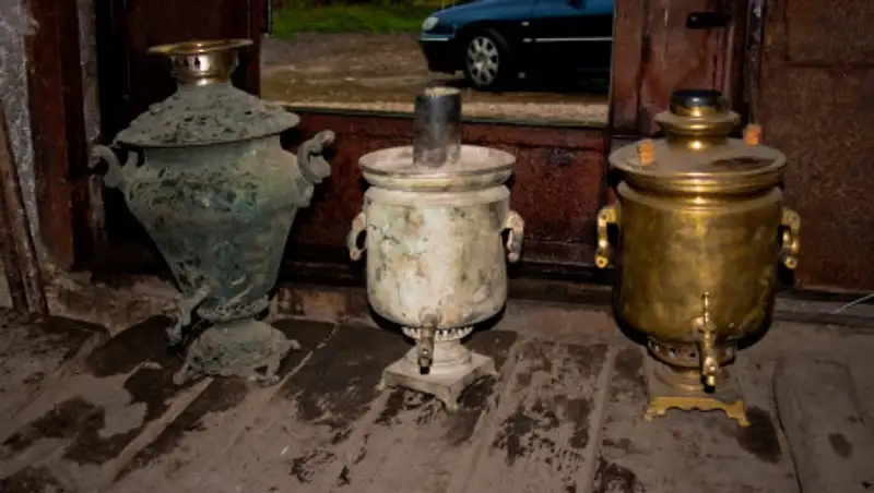 Казахстанец пытался провезти в Россию самовары как цветмет