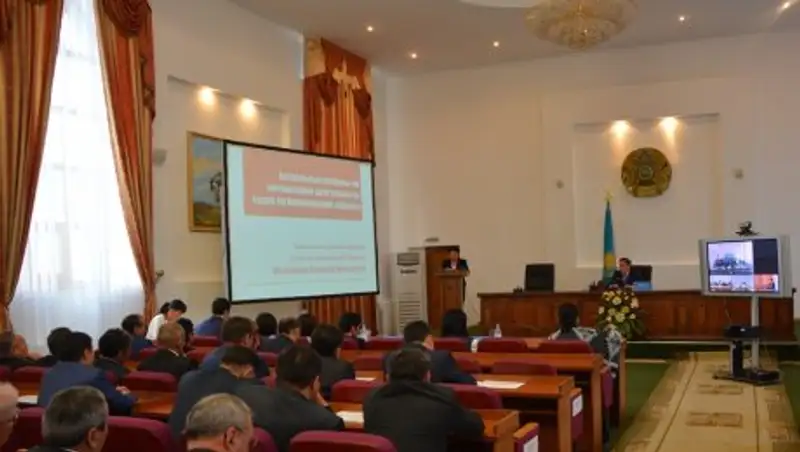 Председатель Акмолинского областного суда провел видеосовещание в режиме онлайн