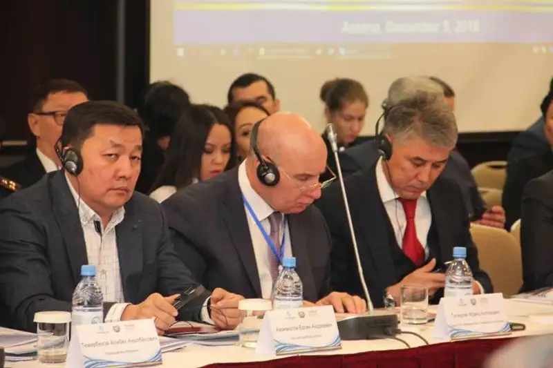 В Казахстане рассматривается вопрос по созданию палаты частных судебных экспертов (фото) В Казахстане рассматривается вопрос по созданию палаты частных судебных экспертов (фото), фото - Новости Zakon.kz от 05.12.2016 21:49