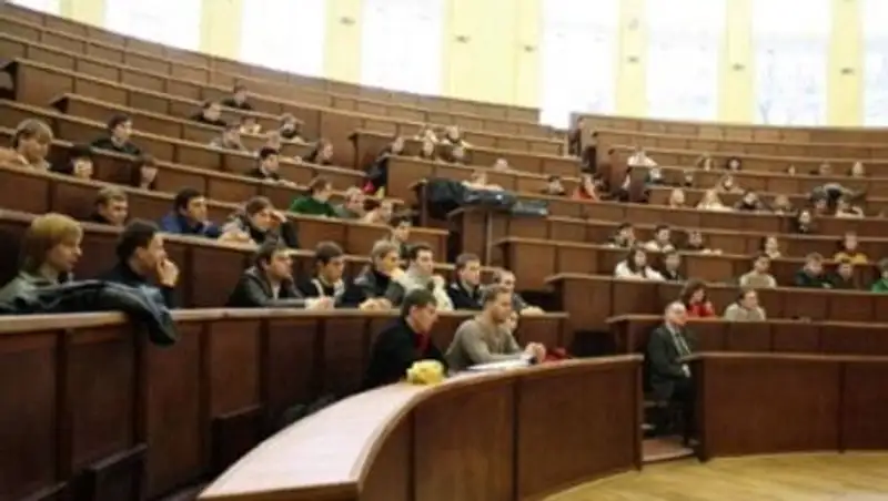 В пограничных вузах Казахстана пройдут обучение 13 граждан Кыргызстана