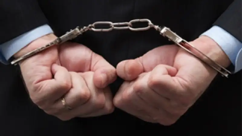 В Алматы задержано руководство районного управления госдоходов