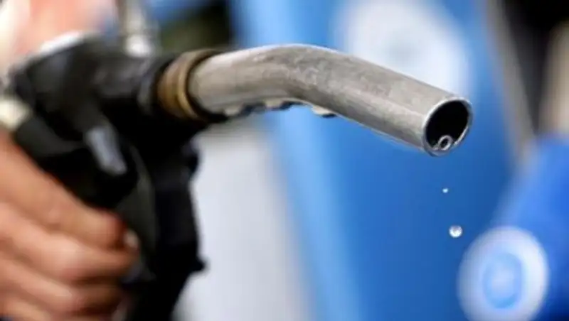 В Актау сеть АЗС за выходные подняла цену на АИ-92