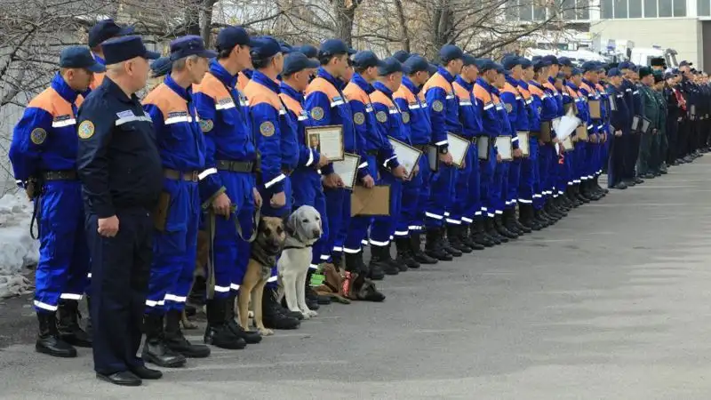 В Алматы наградили спасателей, участвовавших в ликвидации землетрясения в Турции