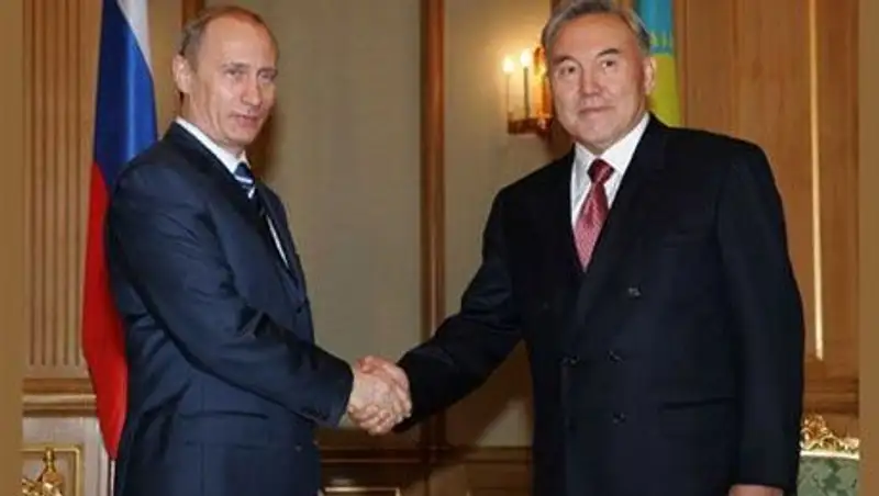 Назарбаев и Путин обсудили ситуацию в Украине