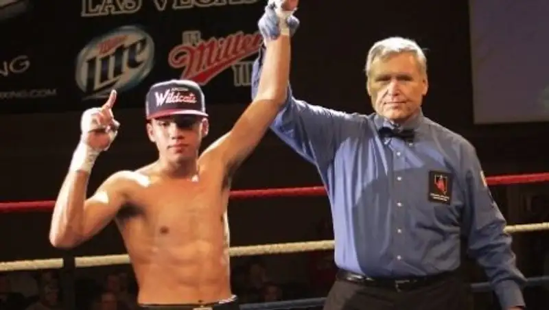 Стал известен следующий соперник Батыра Джукембаева