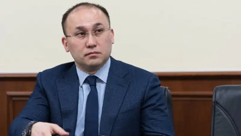 Даурен Абаев провел ряд встреч с коллегами в рамках форума в Алматы