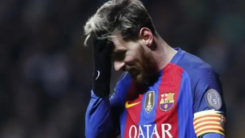Месси нашел недостойных "Барселоны" игроков