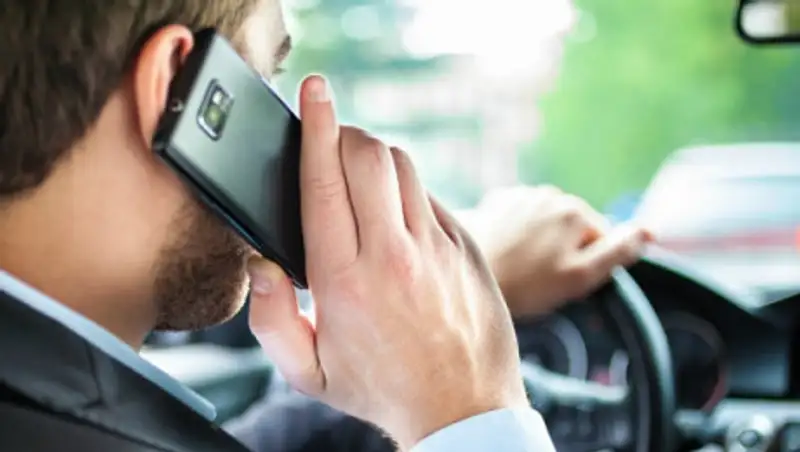 Раскрыта связь между смартфонами и опухолью мозга