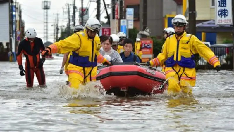 Власти Японии из-за ливней просят 165 тысяч человек эвакуироваться