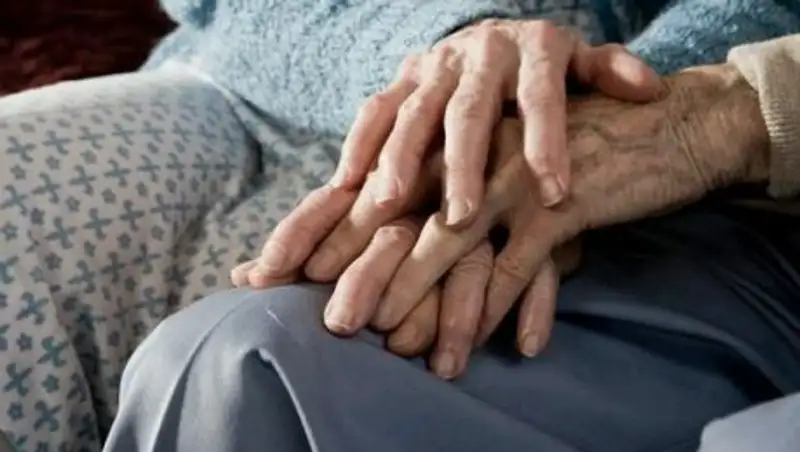 Максимальную продолжительность жизни человека определили ученые