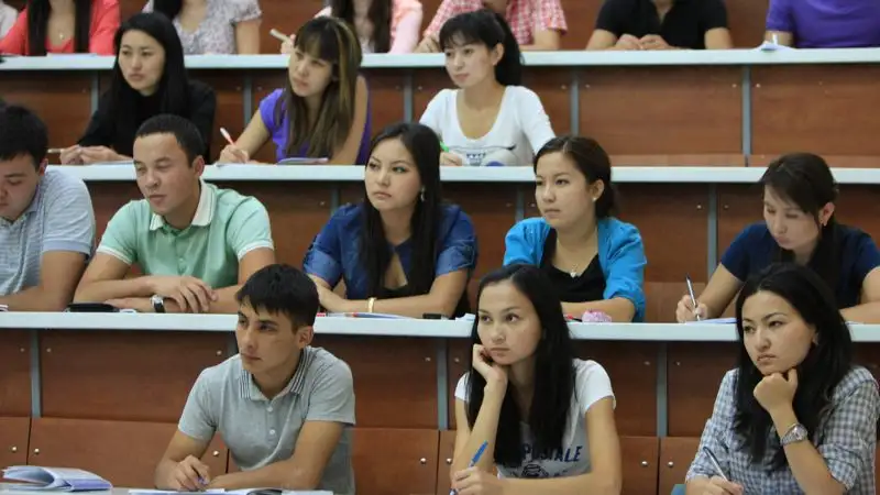 Стипендию Президента на 2023 год распределили между министерствами и вузами