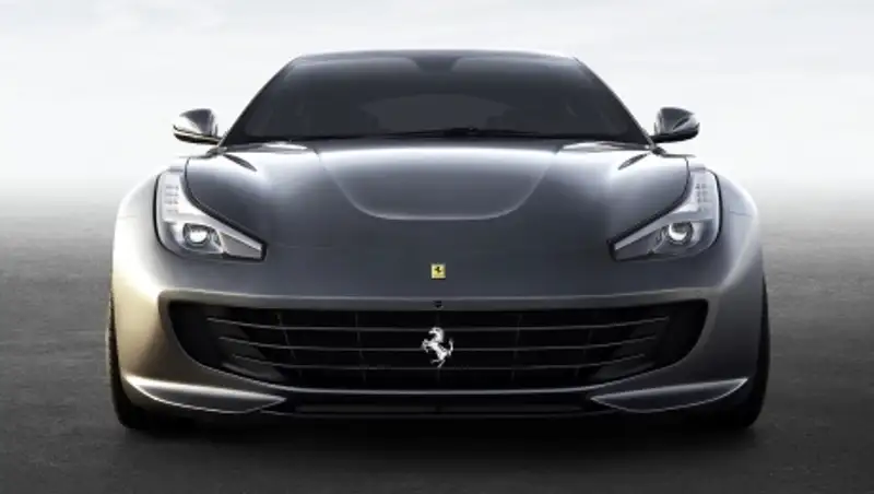 Четырехместный Ferrari FF сменил имя и стал еще мощнее