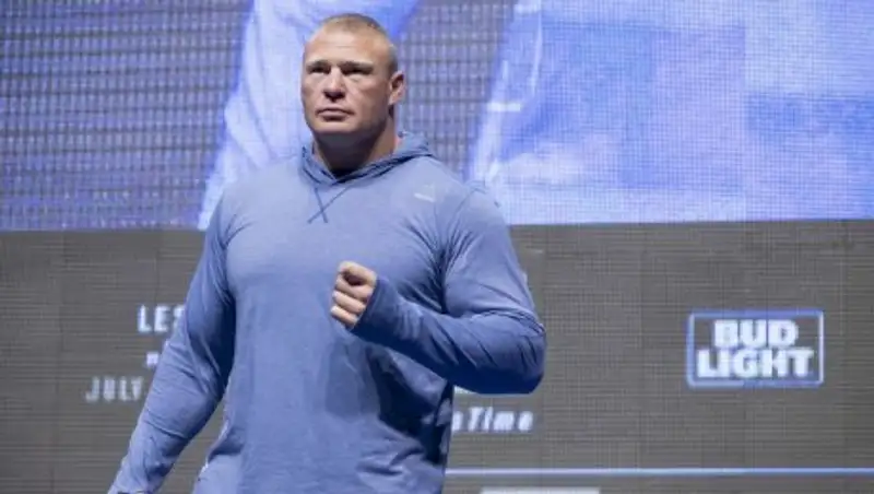 Бывший чемпион UFC Брок Леснар завершил карьеру в ММА после провала допинг-теста