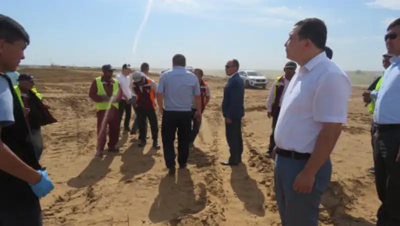 При строительстве дороги "Актобе-Атырау- Астрахань" обнаружены человеческие скелеты