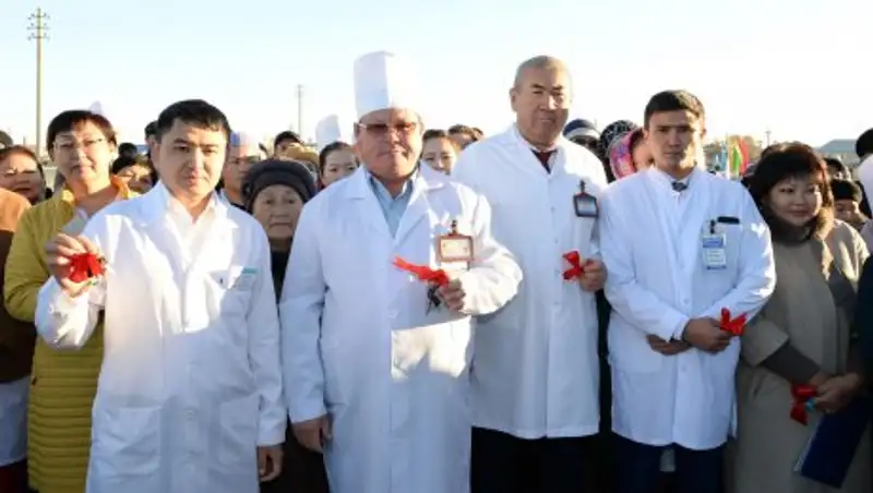 В Аральском районе Кызылординской области открылась районная больница и школа-лицей