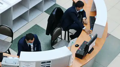 30 человек проходят подозреваемыми по делу о коррупции в спецЦОНах – Антикор, фото - Новости Zakon.kz от 15.05.2023 11:59