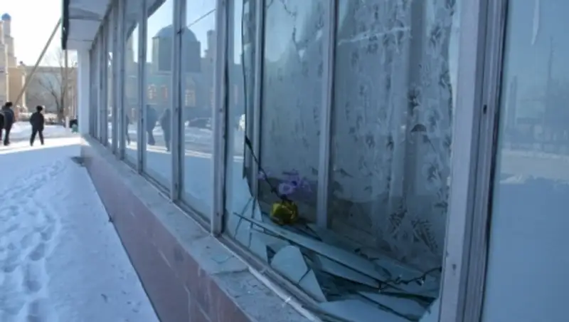 В ВКО после взрыва в карьере в посёлке им. Касыма Кайсенова выбило стёкла в жилых домах